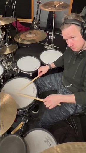 How to play the Amen Break on your drumkit #dnb #amenbreak #drumlessons