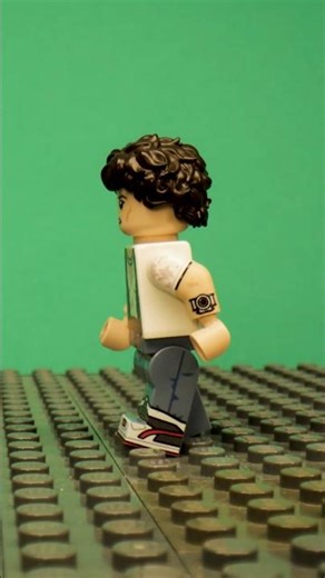 LEGO Ellen Ripley Walk Cycle Animation (colour grading + SFX tweaks)