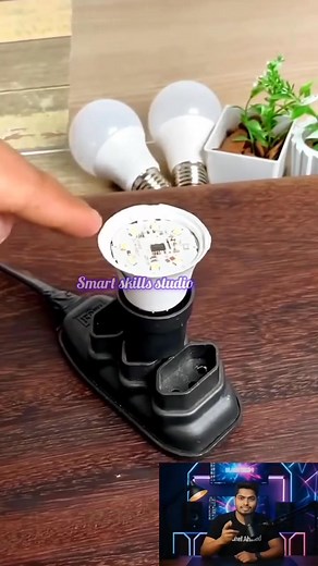 Don’t throw away your burned-out LED bulbs! #LEDBulbHack #DIYTricks #ElectricianTips #SmartDIY #LifeHacks #MoneySavingTips #HomeImprovement #LEDRepair #FixItYourself #GeniusHack #ElectricalHacks #SaveElectricity | Smart Skills Studio