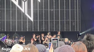 自己紹介もせずにずっとばちばちに踊ってたJO1流石に体力おばけすぎてすごい。。 全力でわに！何回もさせてくれてありがとう🔥笑 最高でした！！！！！！ @JO1
