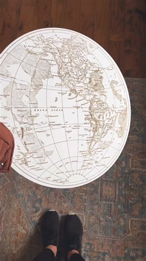 31K views · 127 reactions | What do you think? Thrifting decor for the win! | Lisa Leonard Designs | Facebook