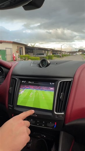 DriveTech Solutions l Tecnología Vehicular on Instagram: "La mejor opción del mercado para aprovechar al máximo la pantalla de su vehiculo -Permite descargar practicamente cualquier app de playstore. Netflix, Youtube, Uber Driver, Tik Tok...la que sea. -Permite hacer el carplay y el android auto inálambrico por medio de conexión bluetooth (para vehiculos en los que solo funciona por medio de cable) -Se le puede colocar un SIM para acceso a internet o bien conectandose a alguna red WIFI. -Facil c