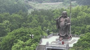 Long Shot Laughing Buddha Budai Maitreya Stock Footage Video (100% Royalty-free) 1050307303 | Shutterstock