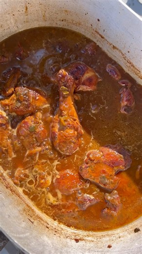 692K views · 4.1K reactions | Sticky chicken, smothered chicken—this...