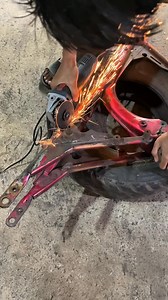 28K views · 251 reactions | percikan api #cb125se #cbinspirasi #cbdownsize | Las Arit Garage | Facebook