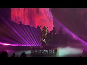 Jennifer Lopez – “Young and Beautiful” (Live, Intimate) | Up All Night Live | 2026