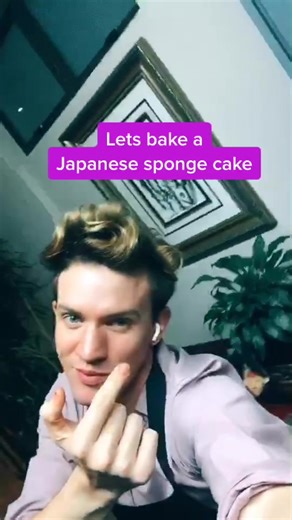 Baking a Japanese Sponge Cake at Home