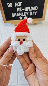 Paano gumawa ng santa claus gamit ang fuzzy wire or pipe cleaner #fuzzywire #pipecleaners #pipecleanerart #pipecleanercrafts #foryouシ | Shanley Diy