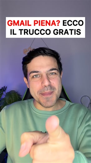 Matteo Massaroli | Intelligenza Artificiale & Metaverso on Instagram: "Gmail piena? 📩 C’è un trucco semplicissimo che pochi conoscono: puoi inoltrare automaticamente le email a un nuovo indirizzo e continuare a riceverle senza perdere nulla ✅ Così tieni la vecchia casella ordinata, non perdi messaggi importanti e risolvi il problema in pochi secondi 🔥 Nel video ti mostro come fare passo passo direttamente da Gmail. Salvalo 📌 e condividilo con chi ha sempre la mail piena 😅"