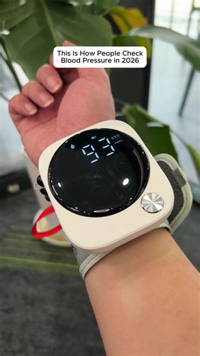 How to Use a Blood Pressure Monitor Easily