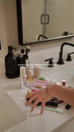 Organize Your Bathroom with Clear Storage Solutions