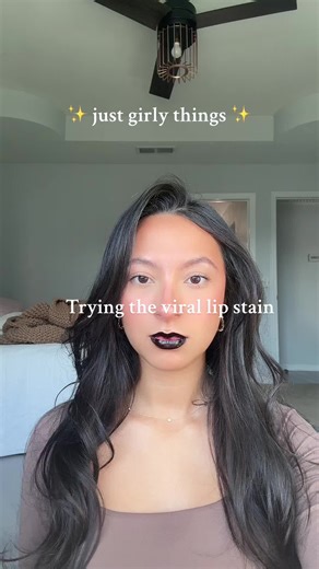 I got the viral lip stain everyone on my fyp has been raving about & I give it a 10/10. The color was so pigmented & it’s smudge proof & supposed to last all day!! Big fan #lipstain #beautyhacks #lipgloss #everydaymakeup