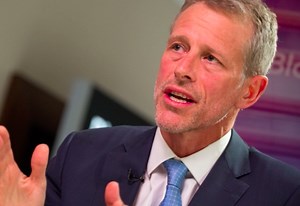 Whitney Tilson picks 5 stocks for his daughters' college funds