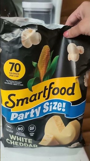 Smartfood Popcorn, White Cheddar, Gluten Free #snacks #food #foodie #fyp #glutenfreesnacks