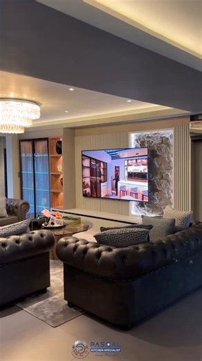 Pascal Kitchen Specialist on Instagram: "🎄✨ This year, Pascal Kitchen Specialists is doing Christmas differently. ✨🎄 We’re taking gratitude straight to our clients’ doorsteps. Over the next few days, we’ll be delivering Christmas gifts to our valued clients across some of the most prestigious areas — from Pretoria East, to Hartbeespoort, to Centurion… and beyond 👀✨ We’ve already kicked things off in Kyalami, and Waterfall Estate is up next 🎁 From home to home and estate to estate, this is ou