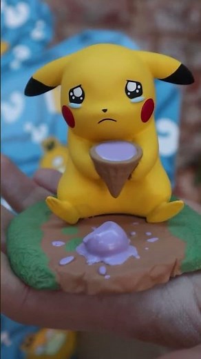 Unboxing the NEW Pokemon Center Special Delivery Box!