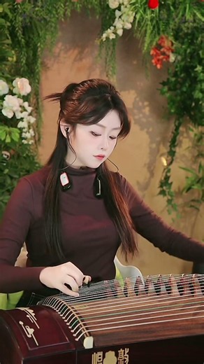 🌷小悦古箏GuZheng《菊花台》 菊花殘滿地傷你的笑容已泛黃 #古箏 #shorts #tangyin #唐音樂隊 #古箏guzheng #音樂 #翻唱 #music #cover #duet