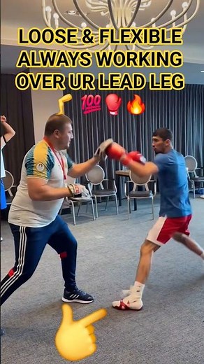 Boxing basics never reach always adjusting ur feet under u punches position feet first then strike💯🔥