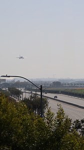 Delta Connection Embraer 175 touched down at LaX #fyp | planelord