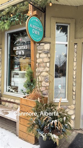 Mario Toneguzzi (@toneguzzicommunications)’s videos with Classy saxophone jazz in the hotel lounge(1461808) - ricca