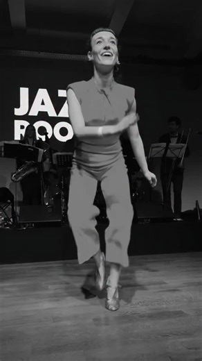 Jazz Roots Festival on Instagram: "********** LINE UP ********** 🤩 @uxue.dantza is a Jazz dancer, choreographer and teacher focused on African American Vernacular jazz and Lindy hop and we’re thrilled to have her back for the 2026 edition. Her relationship with dance began with competitive rhythmic gymnastics, contemporary and classical dance, at the age of 7. Her love for the Jazz culture and the roots of this art form started in 2016. Since then, she has been exploring and studying different