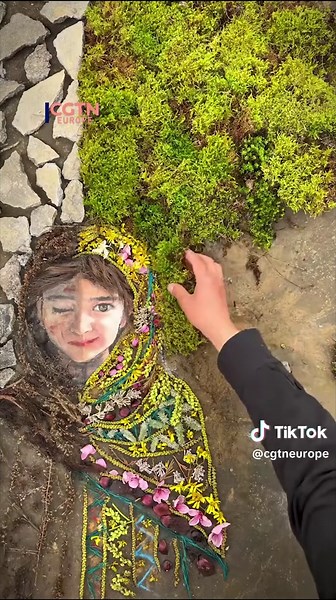 Chinese Artist Paints Spring as Gift, Not Ruins