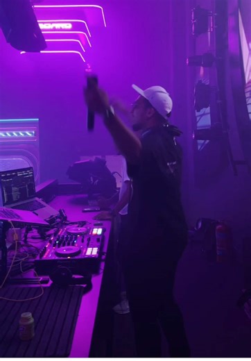 🎥 Saturday Night Recap — Hyperspace KL 🔥 What. A. Night. 💥 The energy, the beats, the crowd — everything was pure madness! 🚀 Massive shoutout to everyone who turned up and made it a night to remember ❤️‍🔥 If you missed it… you definitely missed out 😎 Stay tuned — more wild weekends loading at Hyperspace KL ⚡ 📍 Level 13, Wisma Trax, Kuala Lumpur 📞 RSVP: 010-297 7739 #HyperspaceKL #SaturdayNights #PartyRecap #KLNightlife #WeekendVibes