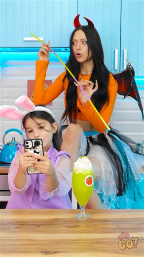 7.9K views · 45 reactions | She wanted to sneak the girl's cocktail 藍 #123go | 123 GO | Facebook