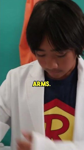 EXTREME Giant Operation Board Challenge!