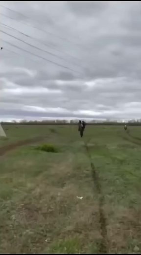 I've recently discovered the thrill of motion simulators, and it's truly mind-blowing! 🎢 The feeling of immersion is unreal, like I'm actually part of the action. From the g-forces to the stunning visuals, it's a whole new level of entertainment. 🤩 I can't wait to explore more of what this technology has to offer. Anyone else a fan of motion simulation? @simcade #motionsimulator #simulation #virtualreality #gaming #virtualheroeshq #virtualgaming #gamekoppe #funforeveryone #hero #capetown #simc