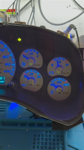 #DigiTechautosolutions.com #Silverado2500HD | Digi-tech instrument cluster repair