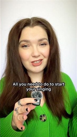 Start singing with just a “hello” ✨#howtosing #vocalcoach
