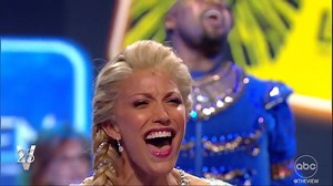 141K views · 3.9K reactions | BROADWAY IS BACK! ✨ See an exclusive preview at how the casts of Disney on Broadway's Aladdin - The Musical, The Lion King - Musical, and Frozen - The Musical are returning to the stage on a high note and watch them surprise the co-hosts with an epic, in-studio medley of their classics! abcn.ws/2RiH3wd | The View | Facebook