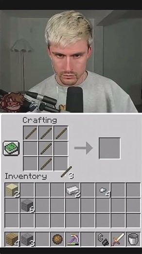 Streamers trying to craft #minecraft #shorts