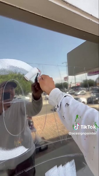 Strawberry Pie Sale! #windowsplash #windowpainting #windowart #signpainter #signpainting #handpainted #painting #paint #art