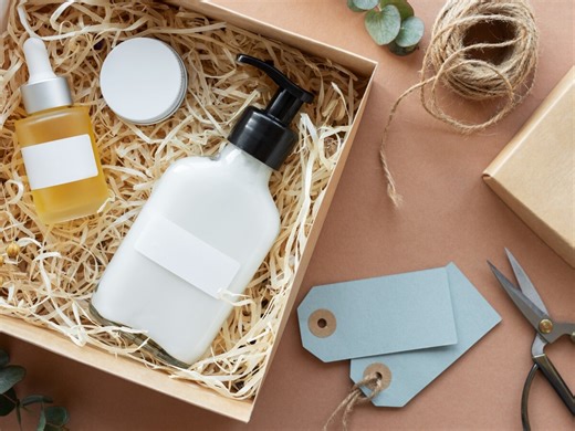 投資で家計節約 「体温計やクリームがタダでもらえる」48歳女性が選ぶ優待銘柄 [マネーtips！お金持ちになるための365日] All About