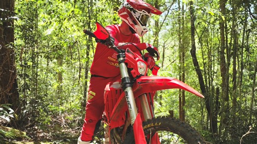 TESTED! 2026 Beta RR 480 X-Pro: We jumped on the 2026 Beta RR 480- X-Pro to see if much has changed and how a big bike goes in the single trail. If you're keen to buy one of these beasts have a listen to our performance review here 🔗 https://www.youtube.com/watch?v=fmIMw_13RVM | Australasian Dirt Bike