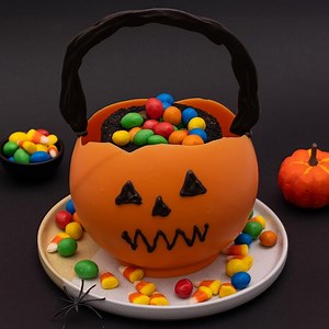 Jack O' Lantern Cake and other Chefclub US recipes original