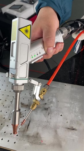 TIG vs. Laser Welding: Who Wins? 🏆 Still struggling with TIG welding on thin sheets? Laser is 10x faster and easier to learn. See the penetration depth and clean finish for yourself. Available in 1500W, 2000W, and 3000W. 📩 DM us