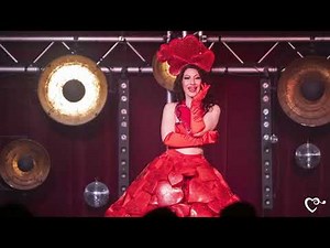 Valentine’s Burlesque Show ❤️ | Romantic dance with hearts & balloons – Live performance