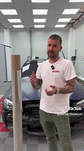 Folie de parbriz #perfectfinish #colantariautobucuresti #polish #beforeandafter #chromedelete #ppf #protectieceramica #curs