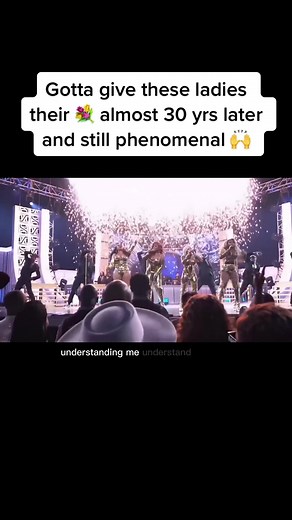 Xscape 🔥🎶 #fyp #foryou #foryoupage #music #90sthrowback #slowjams #xscape #understanding #liveperformance