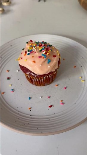 How to Make a Red Velvet Cake