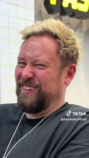 Fast Fade Haircut Tutorial for Women: Step-by-Step Guide