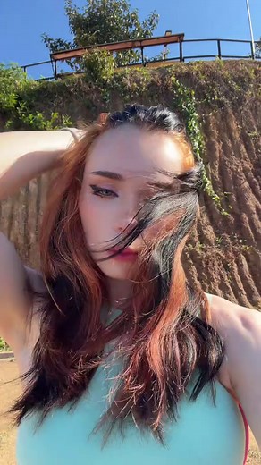 Sweetie Fox: Woah, Look at This Wild Windy Cosplay!