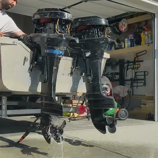 20 Hp mercury 200 outboard