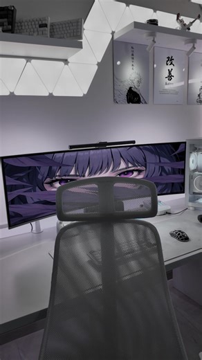 Ultimate White Gaming Setup Unveiled