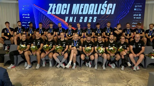 Triumfatorzy Ligi Narodów wrócili do kraju. Konferencja z udziałem reprezentacji Polski siatkarzy