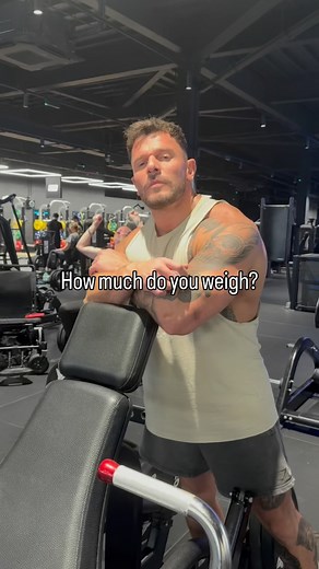 Gym flirting xox | The Cheeky Plumber