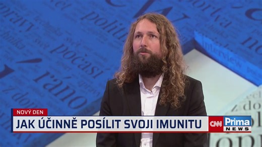 Jak posílit imunitu? Radí mikrobiolog Radek Netušil